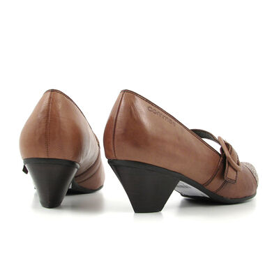 comma / Spangen-Pumps Hellbraun-Camel, Spitze Form, Leder